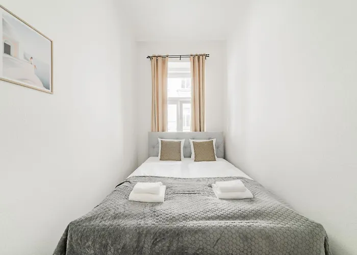דירה 70 M2 Near Mariahilferstrasse & Westbahnhof וינה